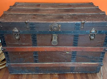 Vintage Storage Packing Trunk