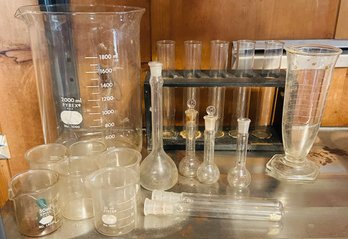 Lot Of Glass Chemistry Beakers, Measuring Cups, Etc.