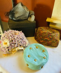 Lot Of Four Vintage Women's Hats And A Hatbox