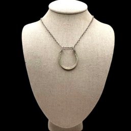 (B29) Sterling Silver Horseshoe Chain Link Necklace