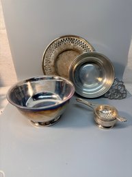 Vintage Silverplate Serving Lot  Oneida Bowl, Tea Strainer, Pedestal Bowl & Tray