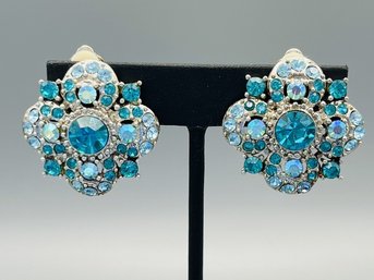 Stunning Aquarmarine Colored Rhinestone Clip-on Earrings