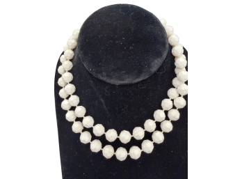 Vintage White Beaded Necklace With A Double Strand Design