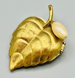 Vintage Gold Leaf Perfume Avon Brooch/Pin