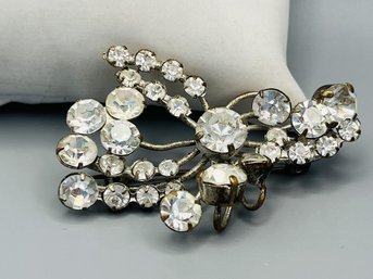 Vintage Rhinestone Brooch/Pin - Austria