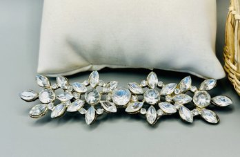 Vintage Crystal Brooch/Pin