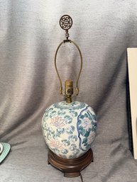 Oriental Table Lamp With Wooden Base