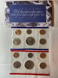 1997 US Uncirculated Mint Set