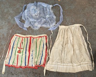 C. 1920s Domestic Cook Cooking Chef Apron Lot Of 3