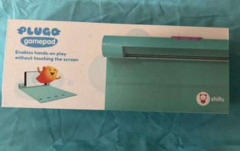 Shift Plugo Game Pad