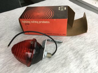 Vintage Grote 45022 Motorcycle Beehive-style Red Side Marker Light - NOS Napa New Old Stock Unused In Box