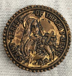 C. 1909 Antique Gold Plated Saint Theresa Of The Child Jesus Medalion Pin