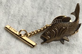 1940 Vintage Bronze & Gold Plate Bass Fish Fishing Tie Tack / Pin