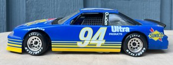 Vintage Die Cast Sunoco 94 Oldsmobile Cutlass Nascar Driven By Bobby Labonte