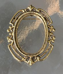 MCM Mid Century Gold-Tone Photo Frame Brooch Pin - Scrollwork & Filigree Detailing
