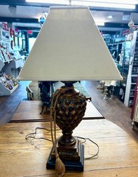 Vintage Style Tuscan Pineapple Table Lamp