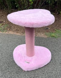 Vetreska Cat Pink Heart Climber Lounger