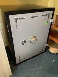 Stack-On Floor Safe