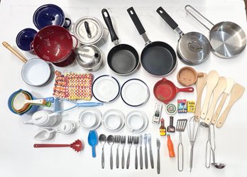 Large Lot Of Play Kitchen Items & Utensils
