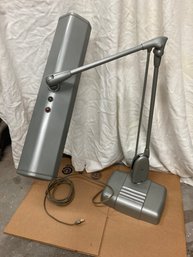 Dazor Floating Fixture Metal Lamp