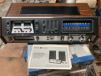 General Electric AM-FM Stereo Receiver 8 Track Cartridge Recorder/Player