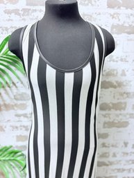 NWT Malloy Black & White Striped Racer Back Maxi Dress Size L