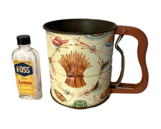 Vintage Kitchen Decorative Duo