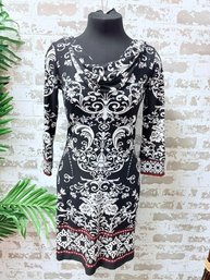 White House Black Market Draped Neck Scrolling B And White Around Town Dress Size XXS