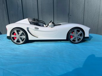 MGA Rainbow High Color Change Convertible 8-in-1 Light Up Colors Barbie Doll Car