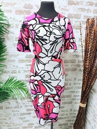 Bisou Bisou Pink & White Floral W/ Side Cut Outs, Size 8