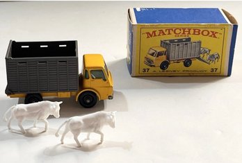 Vintage Matchbox Cattle Truck In Original Box