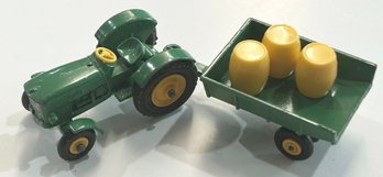 1968 Matchbox #50 John DeerTractor & #51 Tipping Trailer Lesney Series