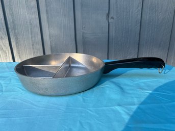 Round Hammered Aluminum Skillet Pan