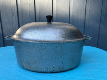 Vintage Aluminum Hammered Roaster Pan Pot