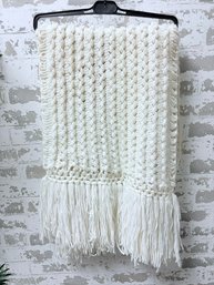 Off White Crochet Knit Scarf W / Tassel Ends