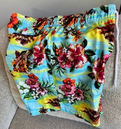 New Large 6 Tropical Print Swim Trunks