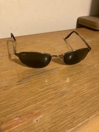 Ray Ban Sunglasses With Case