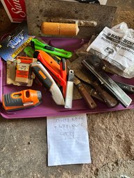 Utility Knives And Putty Knives (Garage 8)