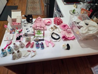Large Lot Of American Girl Accessories Shoes, Clothes, Plush Cat, Curlers, Socks, Book, Bottle, Bruch & More