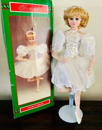 Christmas Around The World 14' Doll 'Clara's Dream' New In Box