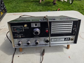 Vintage Courier 23 CB Radio In Good Untested Condition
