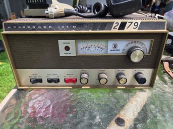 Vintage E.F. Johnson Model 242-0134 Base CB Radio With Table Microphone & Hand Held Microphone