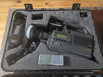 Sony Video Hi-8 Video Camera With High Powered Lens. It Uses 8mm Video Tape