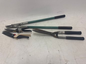 Lot Of 4 Gardening Tools