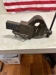 Small Vise