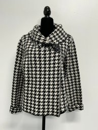 Ellen Tracy Sweater/Jacket
