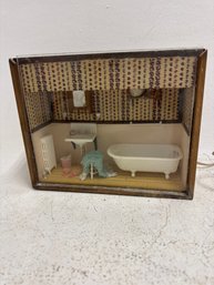 Lighting Vintage Dollhouse Bathroom Miniature Shadow Box.