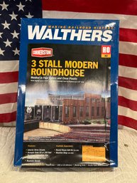 Cornerstone 3stall Modern Round House