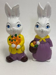 Vintage Pair Of Hand-painted Yozie Mold Chalkware Easter Bunnies.