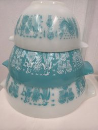 Pyrex Amish Butterprint Cinderella Mixing Bowls